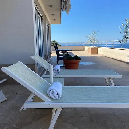 Penthouse Dolo, Free Parking
